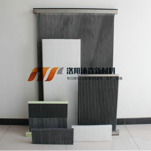 塑燒板濾芯相比除塵布袋的優(yōu)點(diǎn)有哪些？